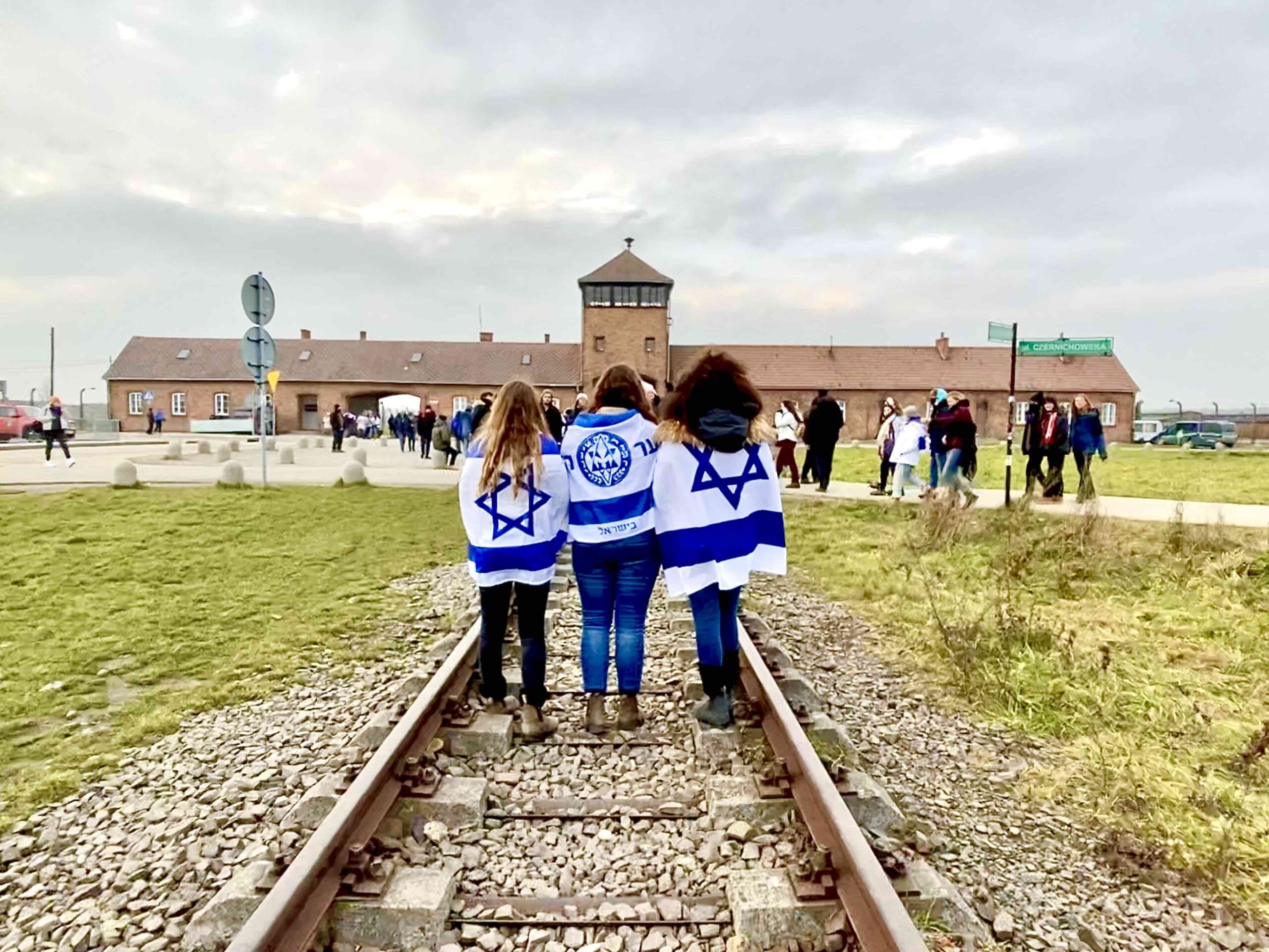 shoa Birkenau tren